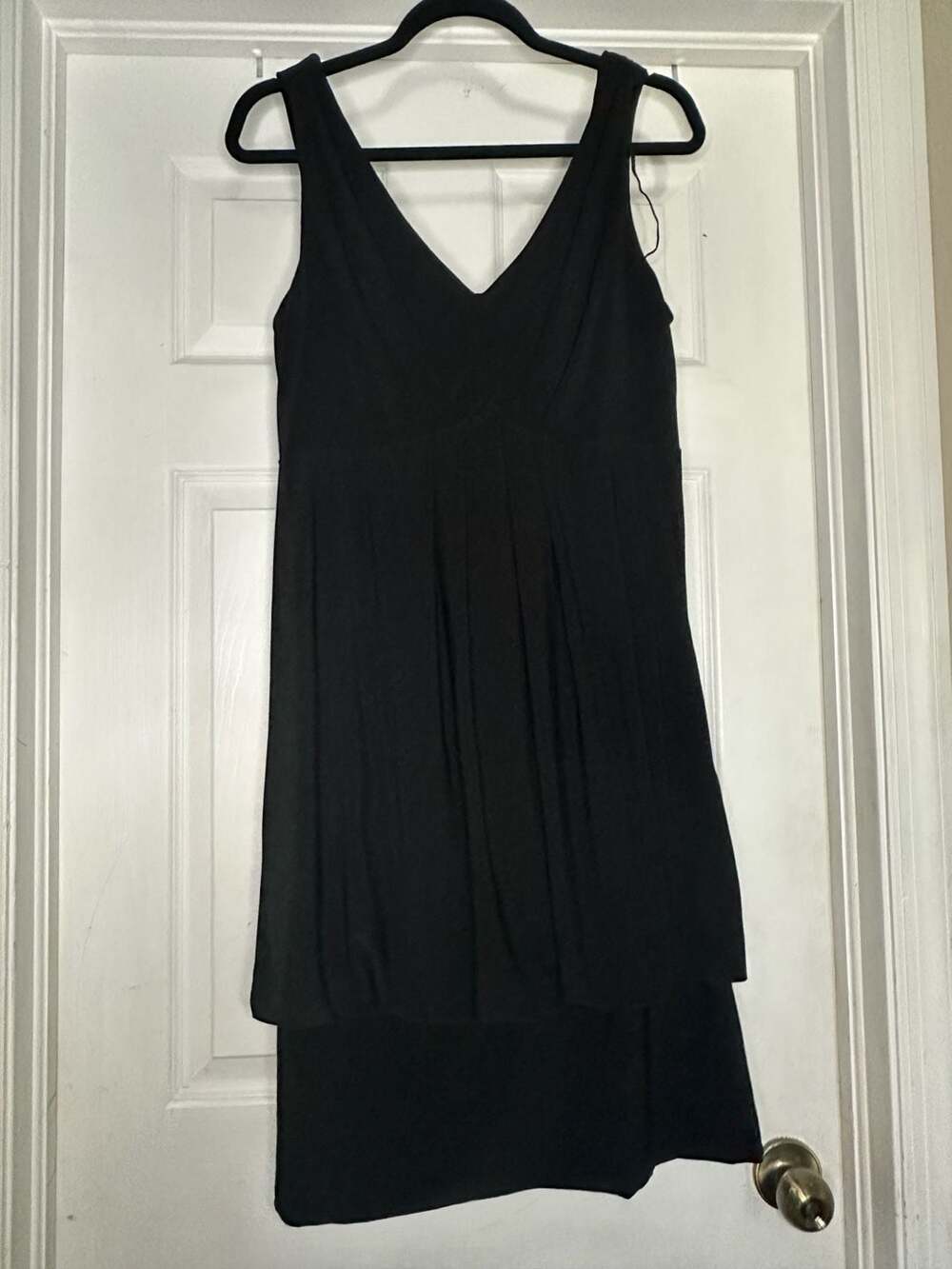 True Envy Black V-Neck Sleeveless Bubble Hem Mini Dress Size 14